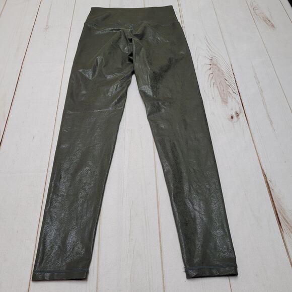 Aerie green high rise crackle leggings - Picture 6 of 7